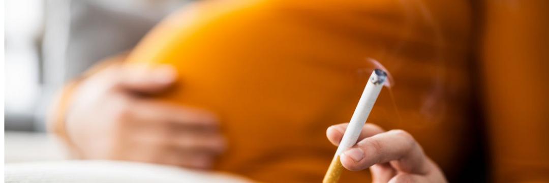Exposição à nicotina na gravidez aumenta risco de morte súbita do bebê