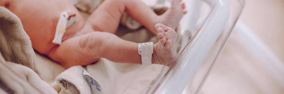Ministério da Saúde lança guia e orienta médicos sobre anomalias congênitas em recém-nascidos