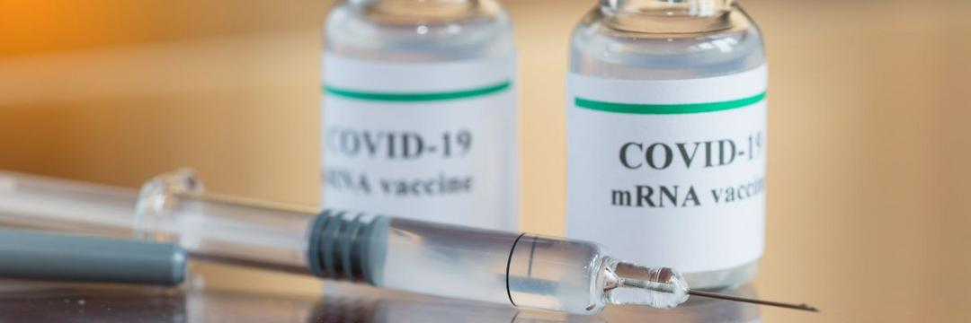 Vacina de mRNA contra a Covid-19 pode ser mais eficaz quando aplicada no início da tarde